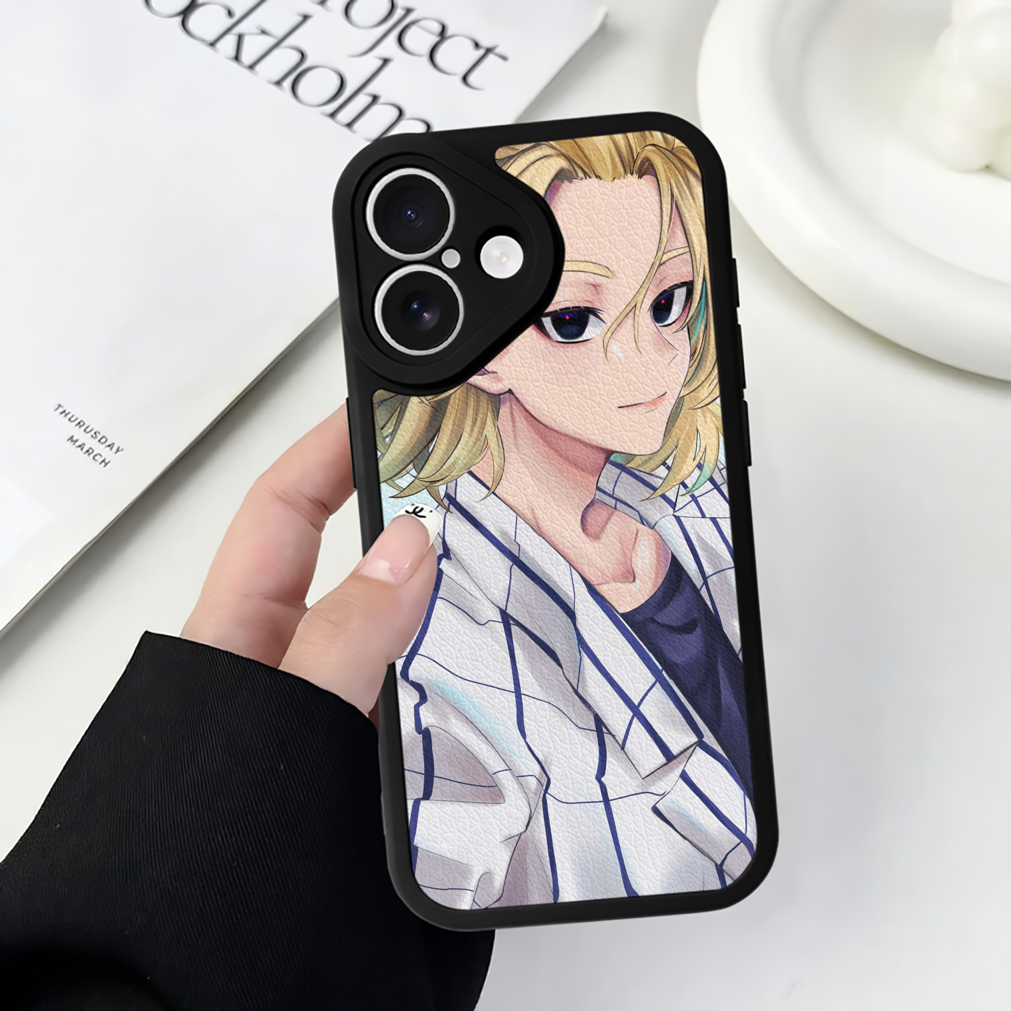 （画像用） 東京リベンジャーズ Tokyo Revengers 【iPhone 16シリーズ対応】シリコンスマホケース（レザー調） 材質：シリコン